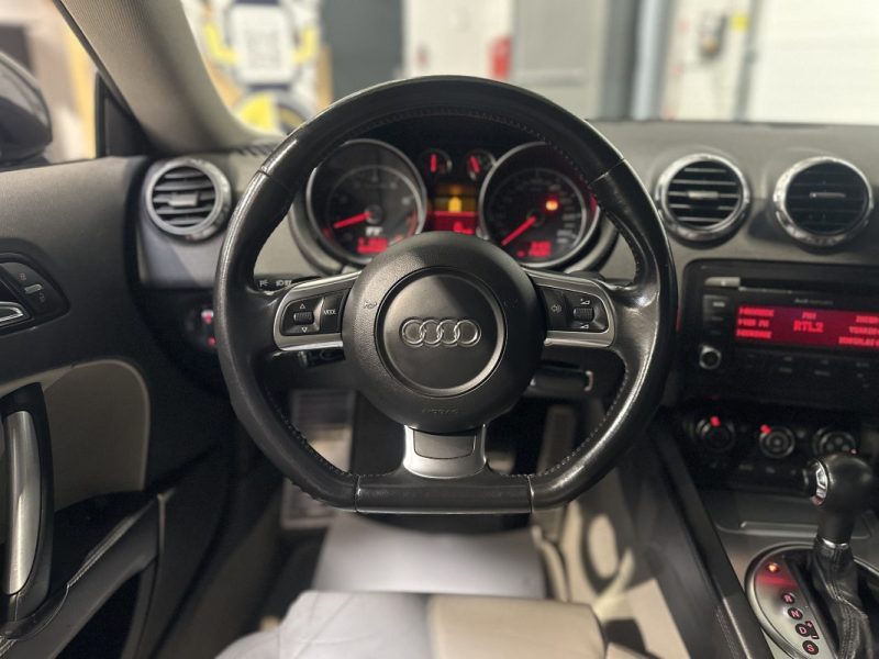 AUDI TT 3.2 V6 250ch QUATTRO S TRONIC