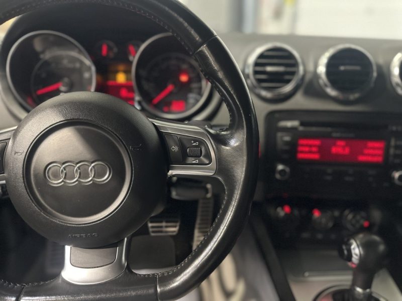 AUDI TT 3.2 V6 250ch QUATTRO S TRONIC