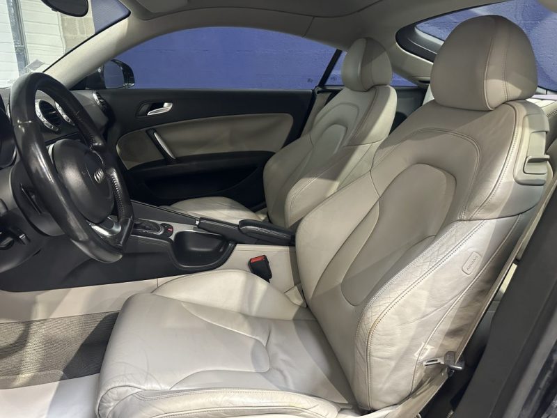 AUDI TT 3.2 V6 250ch QUATTRO S TRONIC