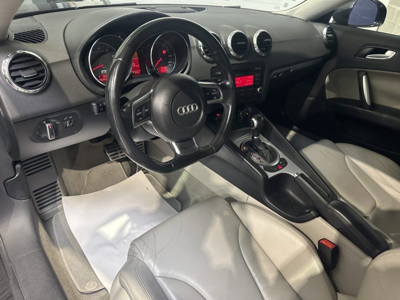 AUDI TT 3.2 V6 250ch QUATTRO S TRONIC
