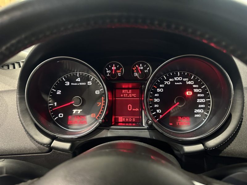 AUDI TT 3.2 V6 250ch QUATTRO S TRONIC