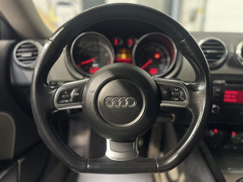 AUDI TT 3.2 V6 250ch QUATTRO S TRONIC