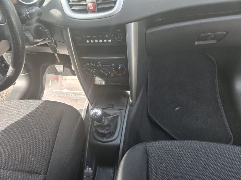 PEUGEOT 207 1.4 VTI - 16V 2008