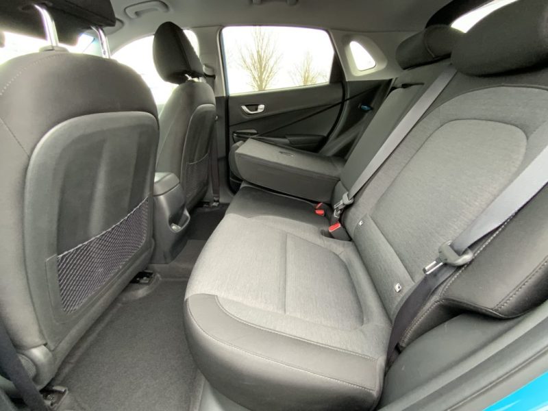 HYUNDAI KONA ELECTRIC 39 KWH 136 CV INTUITIVE
