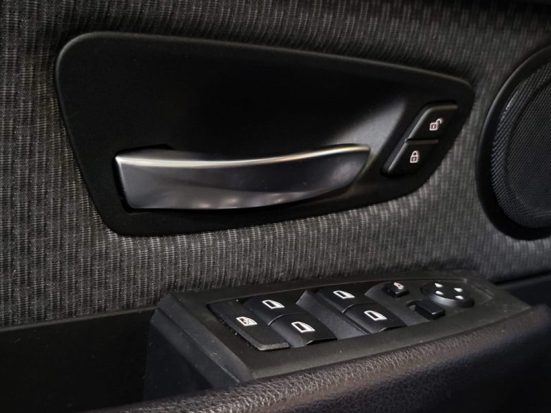 BMW SERIE 2 ACTIVE TOURER 218D 150cv LOUNGE BVA / CAMERA DE RECUL / SUIVI BMW 