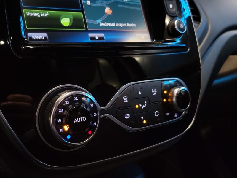 RENAULT CAPTUR PH2 1.5 dCi 90cv INTENS EDC CAMERA / KEYLESS / ANGLE MORTS / SUIVI RENAULT