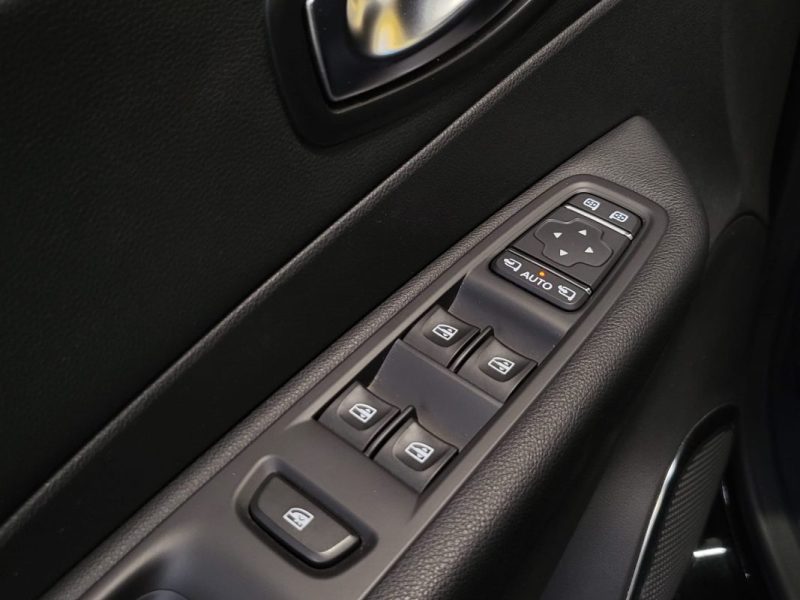 RENAULT CAPTUR PH2 1.5 dCi 90cv INTENS EDC CAMERA / KEYLESS / ANGLE MORTS / SUIVI RENAULT