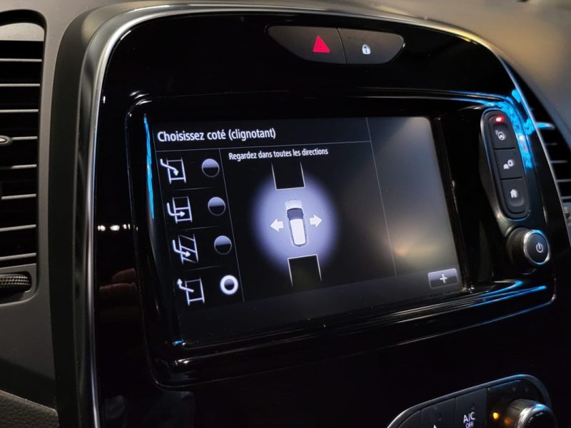 RENAULT CAPTUR PH2 1.5 dCi 90cv INTENS EDC CAMERA / KEYLESS / ANGLE MORTS / SUIVI RENAULT