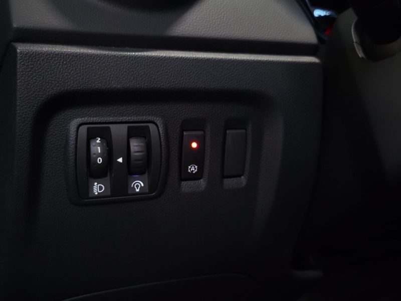 RENAULT CAPTUR PH2 1.5 dCi 90cv INTENS EDC CAMERA / KEYLESS / ANGLE MORTS / SUIVI RENAULT