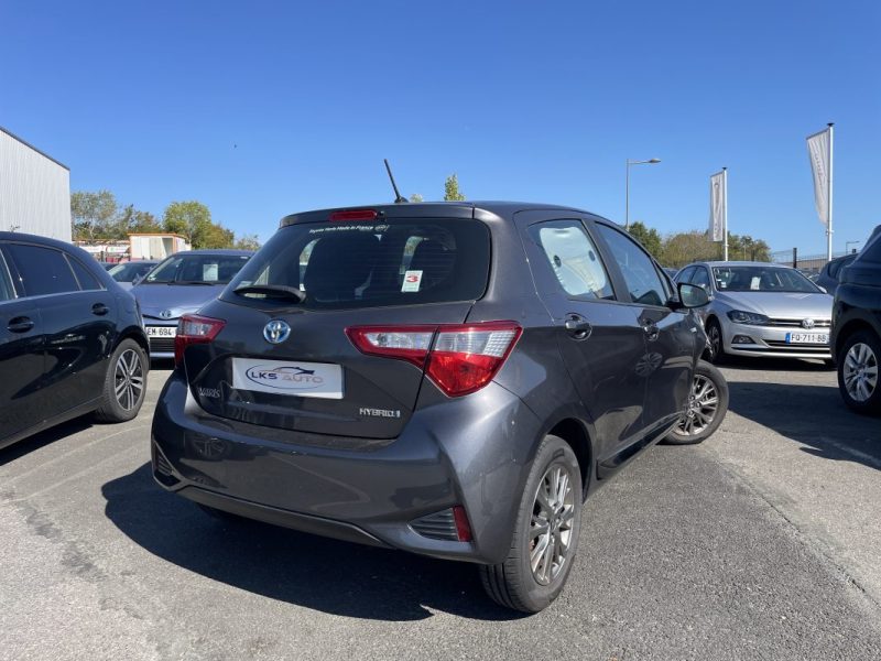 TOYOTA YARIS HYBRID 100h Collection