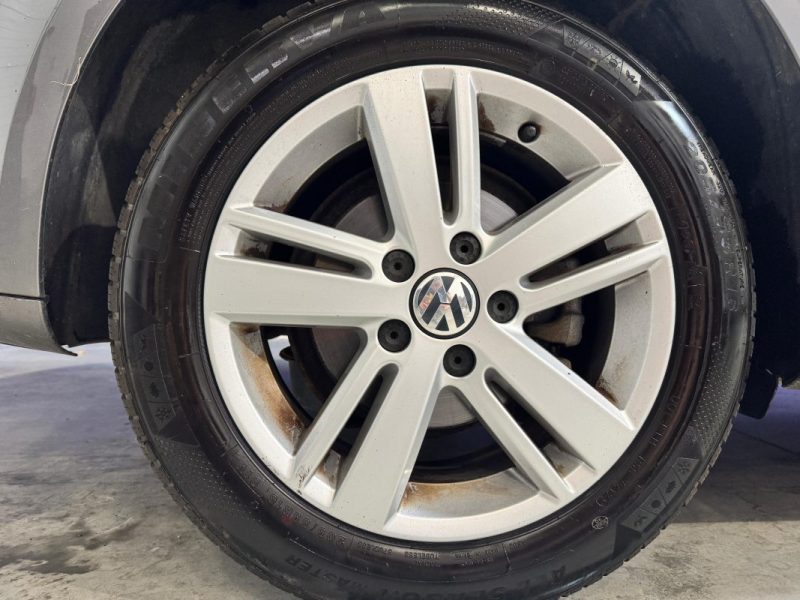 VOLKSWAGEN TOURAN 1.4 TSI 140ch CONFORTLINE - TOIT OUVRANT