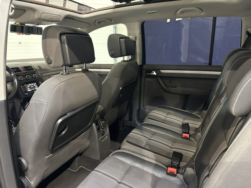 VOLKSWAGEN TOURAN 1.4 TSI 140ch CONFORTLINE - TOIT OUVRANT