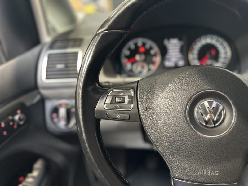 VOLKSWAGEN TOURAN 1.4 TSI 140ch CONFORTLINE - TOIT OUVRANT