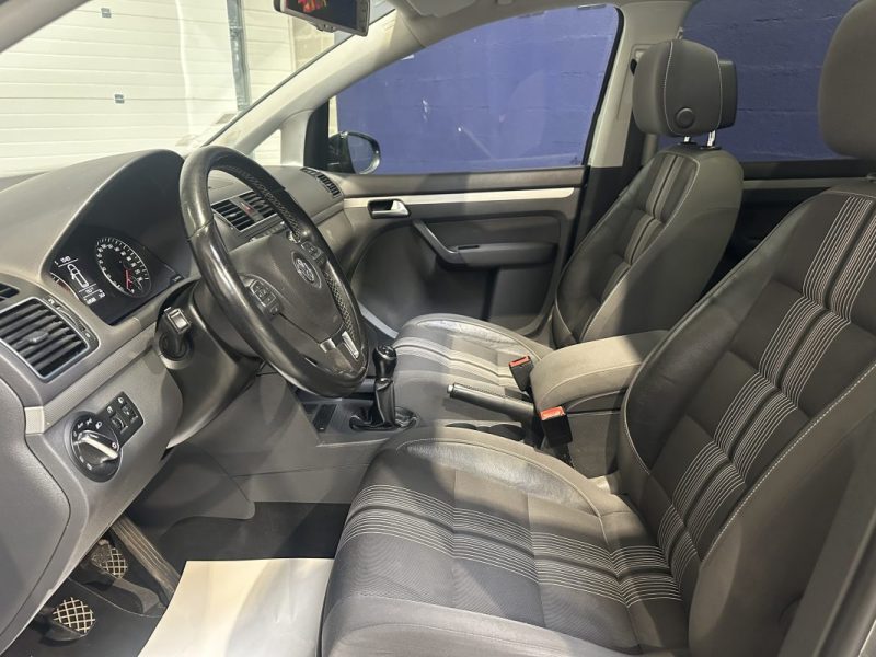 VOLKSWAGEN TOURAN 1.4 TSI 140ch CONFORTLINE - TOIT OUVRANT