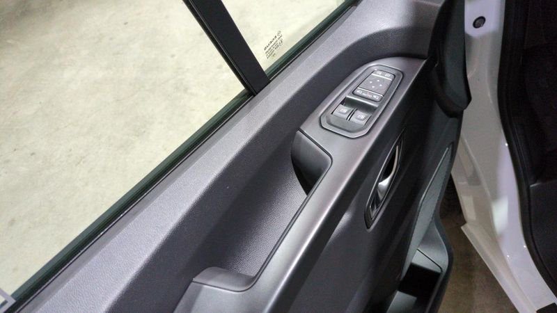 Renault Trafic fourgon nouveau L2h1 3t blue dci 170 auto extra + plancher bois + radars av