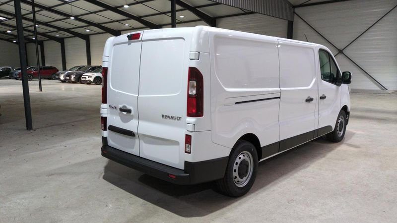 Renault Trafic fourgon nouveau L2h1 3t blue dci 170 auto extra + plancher bois + radars av