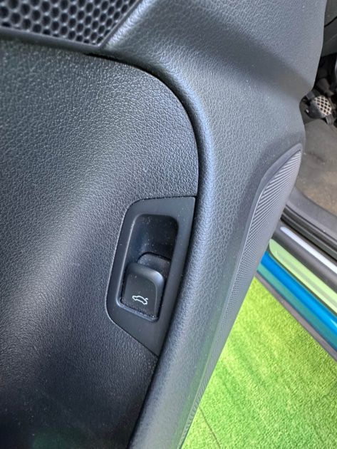 AUDI Q3 2.0 TDI 120ch LUXE GARANTIE 6 MOIS