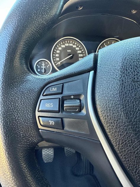 BMW SERIE 3 320d 2.0 d 184 ch Luxury