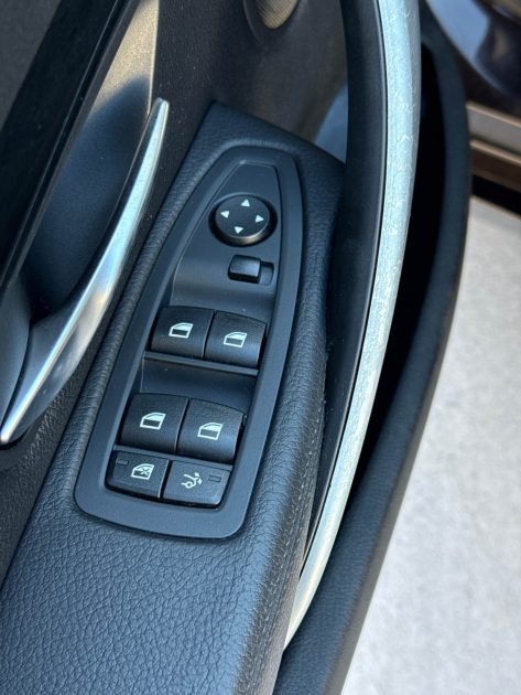 BMW SERIE 3 320d 2.0 d 184 ch Luxury