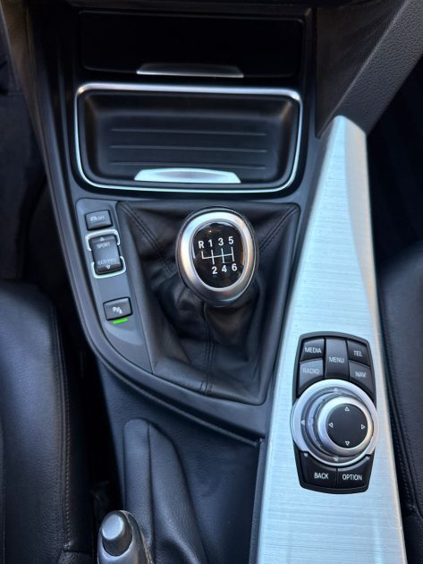 BMW SERIE 3 320d 2.0 d 184 ch Luxury