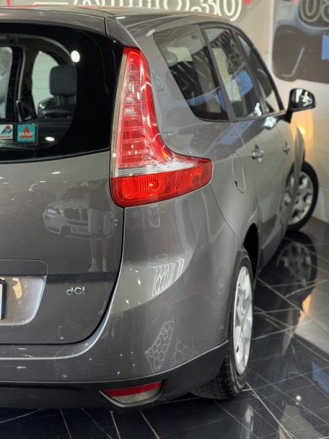 RENAULT MEGANE SCENIC 2009