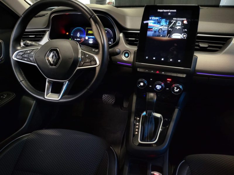 RENAULT ARKANA E-TECH 1.6 E-Tech hybride 145ch TECHNO TOIT OUVRANT / APPLE CARPLAY