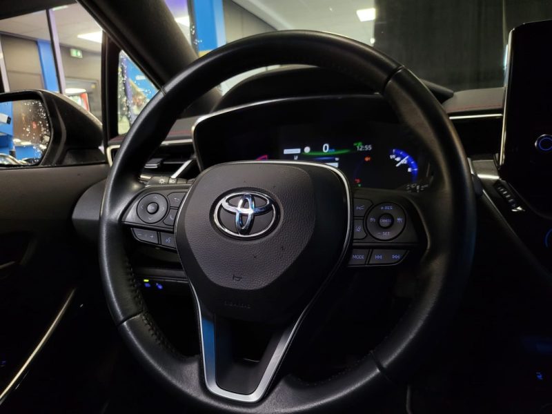 TOYOTA COROLLA TOURING SPORT 122h DESIGN MY22 CARPLAY / ANGLES MORTS / CAMERA / SIEGES CHAUFFANTS