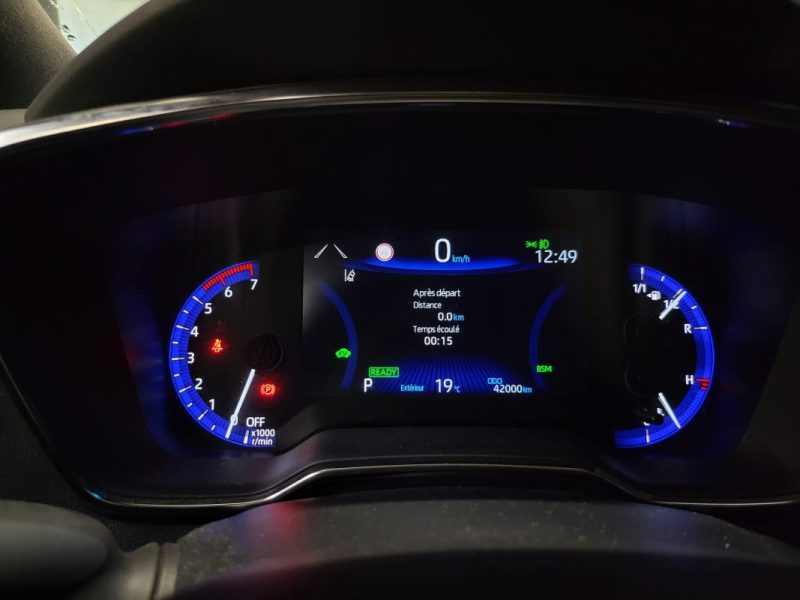 TOYOTA COROLLA TOURING SPORT 122h DESIGN MY22 CARPLAY / ANGLES MORTS / CAMERA / SIEGES CHAUFFANTS