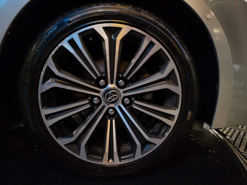 TOYOTA COROLLA TOURING SPORT 122h DESIGN MY22 CARPLAY / ANGLES MORTS / CAMERA / SIEGES CHAUFFANTS