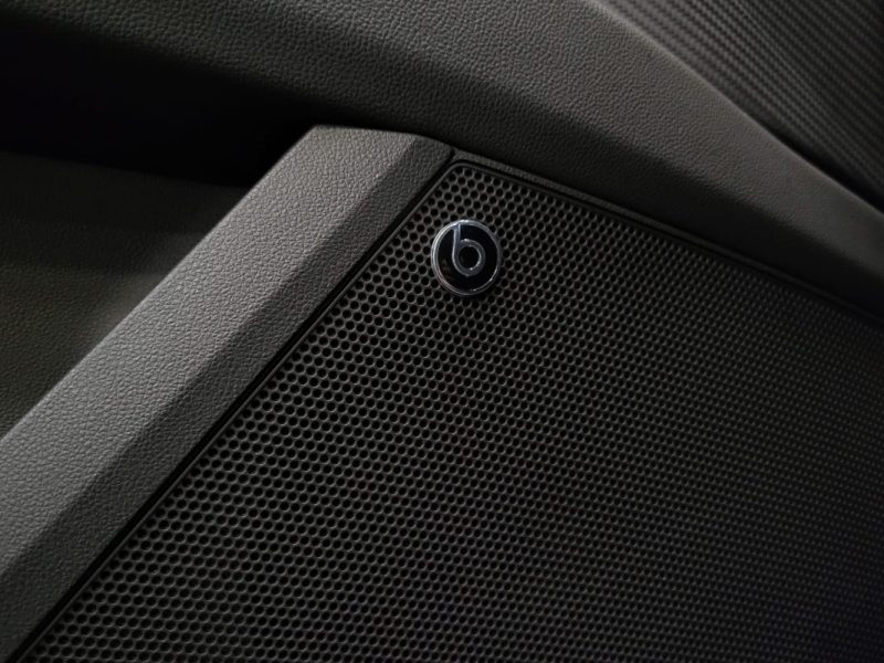 SEAT CUPRA 2.0 TSI 300R DSG7 TOIT OUVRANT / APPLE CARPLAY / PACK CARBONNE