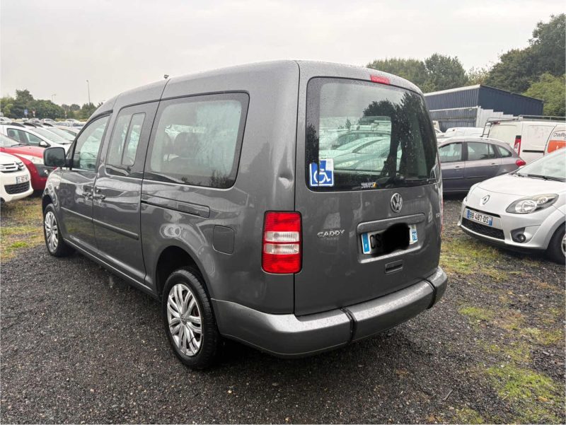 VOLKSWAGEN CADDY  1.6 TDI 102ch FAP Trendline TPMR.embrayage neuf TVA récupérable 15825HT