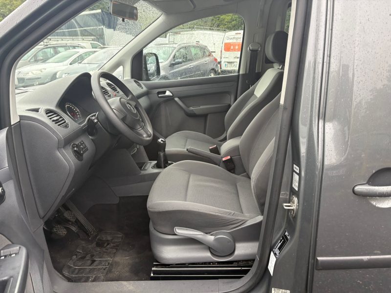 VOLKSWAGEN CADDY  1.6 TDI 102ch FAP Trendline TPMR.embrayage neuf TVA récupérable 15825HT
