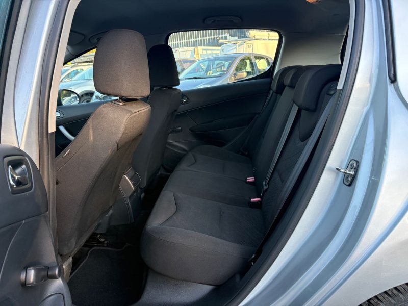 PEUGEOT 308 1.6 HDi92 FAP Active 5p Distribution, neuf garantie 12 mois