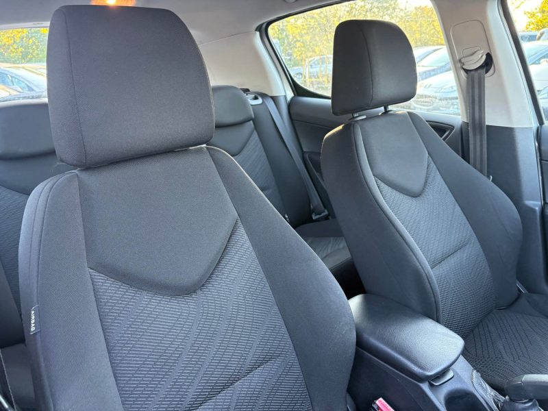 PEUGEOT 308 1.6 HDi92 FAP Active 5p Distribution, neuf garantie 12 mois