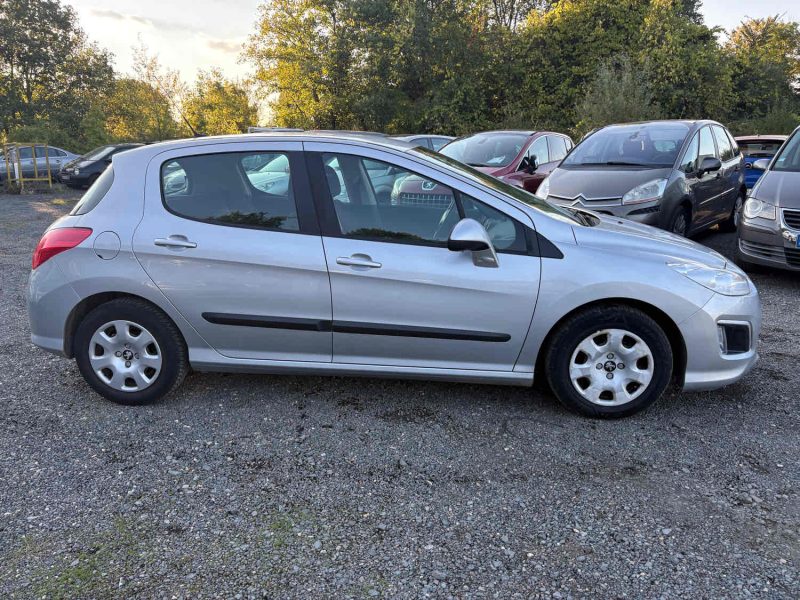 PEUGEOT 308 1.6 HDi92 FAP Active 5p Distribution, neuf garantie 12 mois