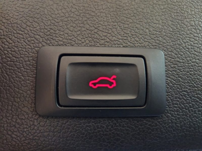 AUDI A4 2015 Avant 1.8 TFSI 170 S line*XENON*GPS*ATTELAGE*