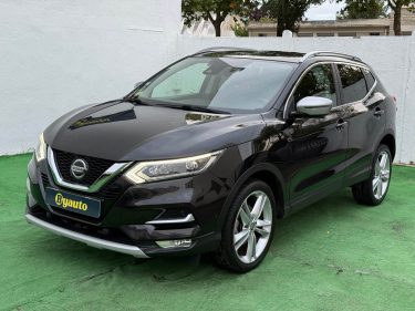 NISSAN QASHQAI 2019