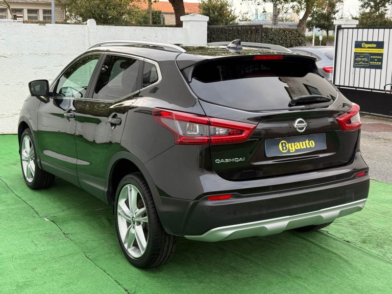 NISSAN QASHQAI 2019
