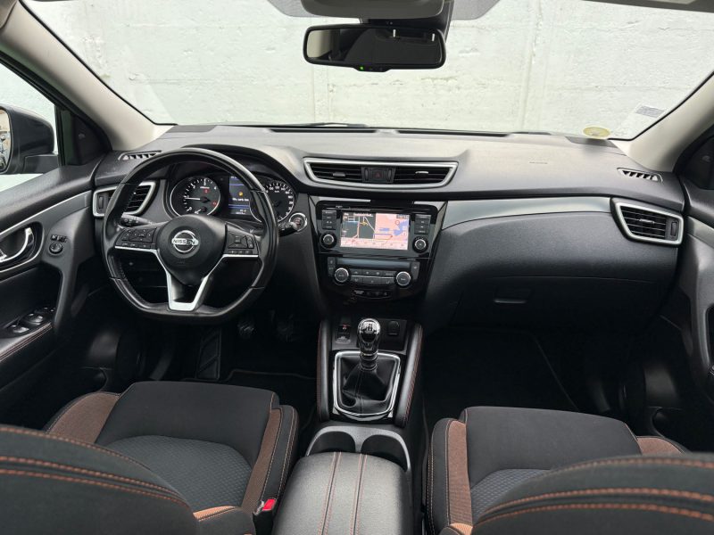 NISSAN QASHQAI 2019