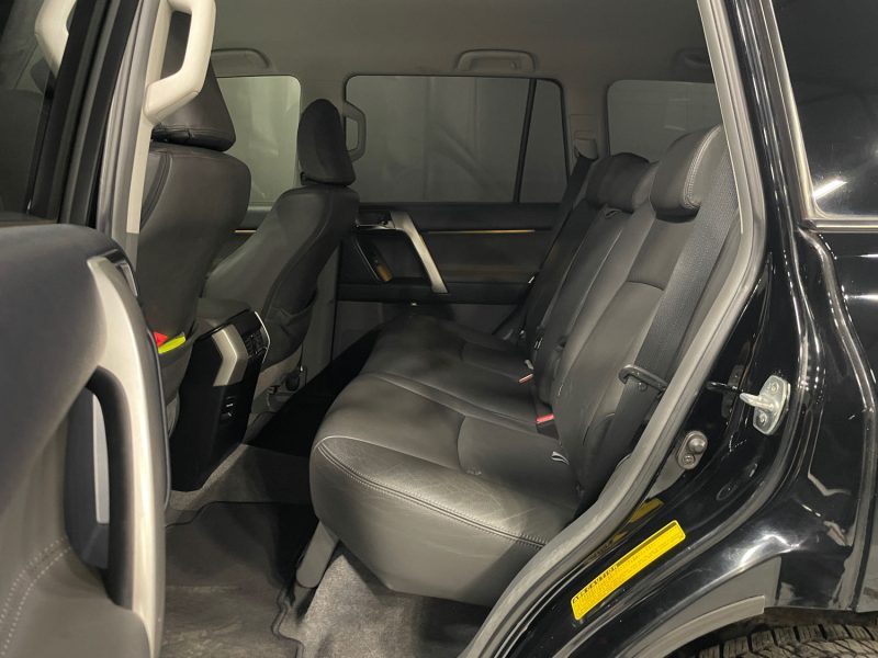 TOYOTA LAND CRUISER 2012