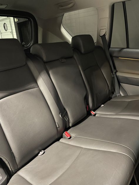 TOYOTA LAND CRUISER 2012