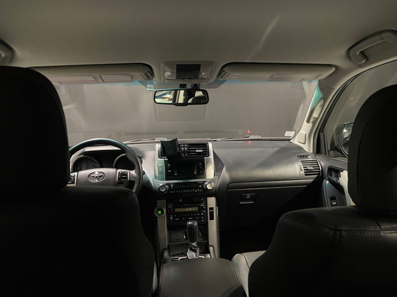 TOYOTA LAND CRUISER 2012