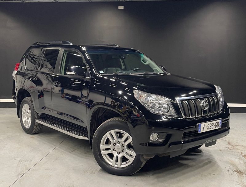 TOYOTA LAND CRUISER 2012