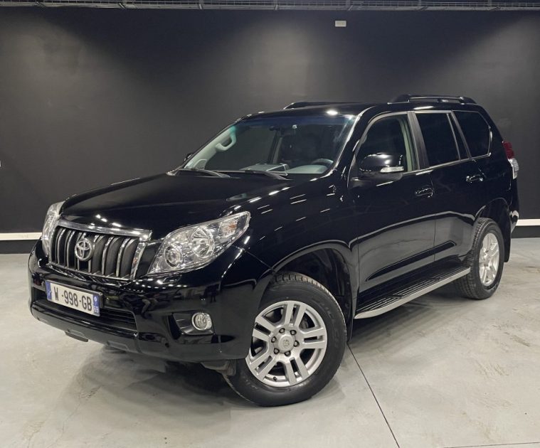 TOYOTA LAND CRUISER 2012