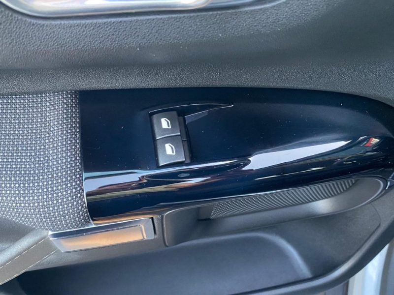 C4 CACTUS 1.2 82ch SHINE 🌵 Distri OK 🔧 / Caméra 📷 / GPS 🧭 / Clim ❄️ / Reprise / Garantie 6 mois 