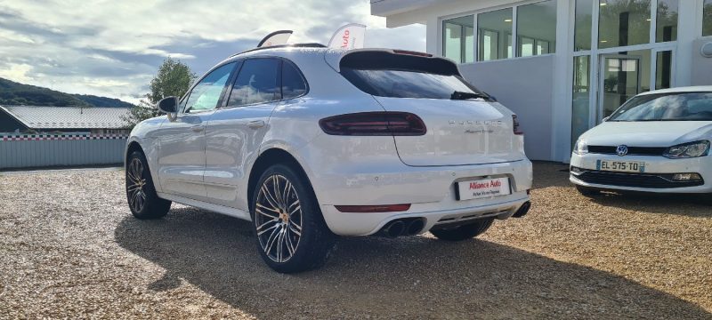 PORSCHE Macan Turbo - 3.6 V6 4x4 PDK 400ch