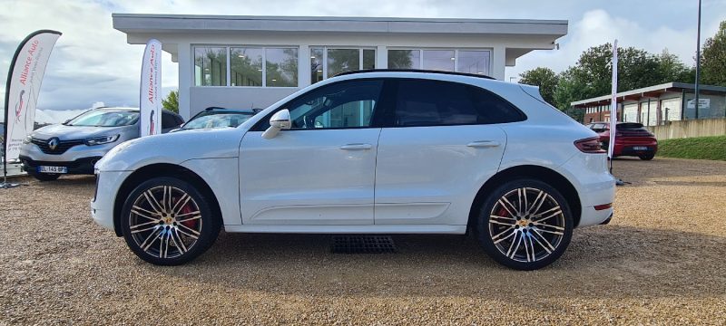 PORSCHE Macan Turbo - 3.6 V6 4x4 PDK 400ch