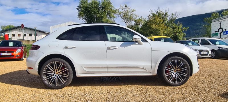 PORSCHE Macan Turbo - 3.6 V6 4x4 PDK 400ch