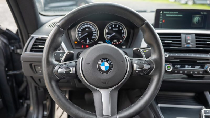 B.M.W. SERIE 2 220iA 184ch Pack M