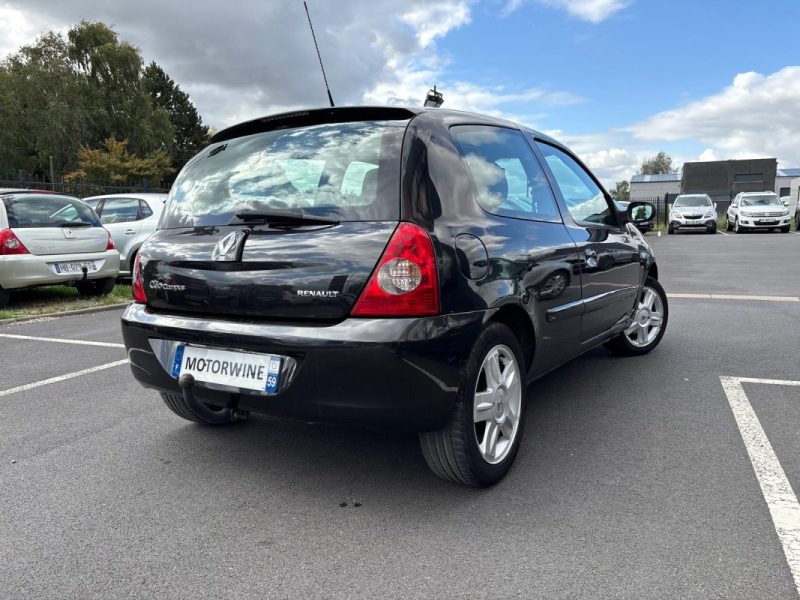 RENAULT CLIO 2006